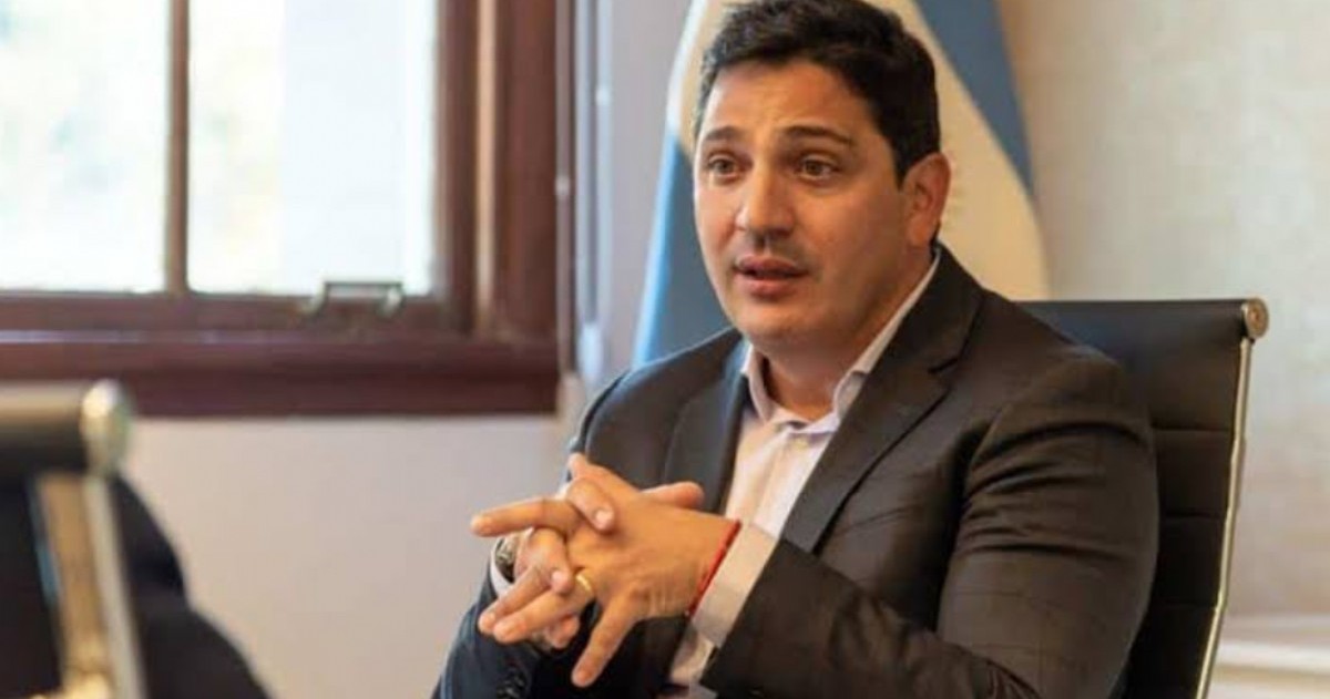 Martín Marinucci, ministro de Transporte de la provincia de Buenos Aires y referente del Frente Renovador, oficializó su intención de competir por la intendencia de Morón en las elecciones de 2027.